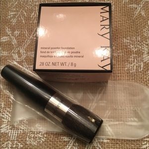 Mary Kay Mineral Powder Foundation